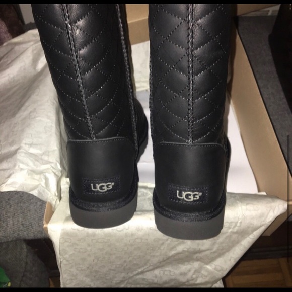 UGG Shoes - Leather UGGs